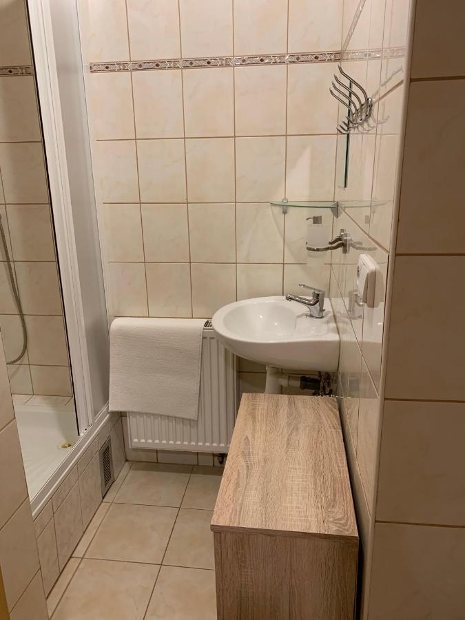 Penzion A Restaurace Vyhlidka Železná Ruda 외부 사진
