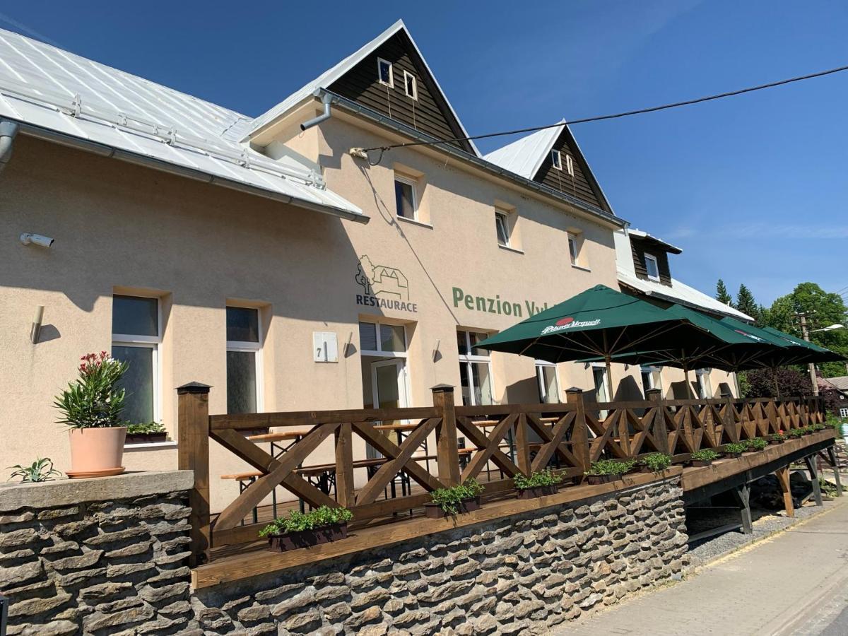Penzion A Restaurace Vyhlidka Železná Ruda 외부 사진