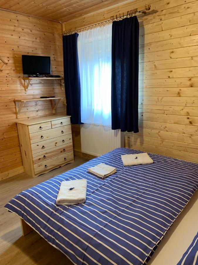 Penzion A Restaurace Vyhlidka Železná Ruda 외부 사진